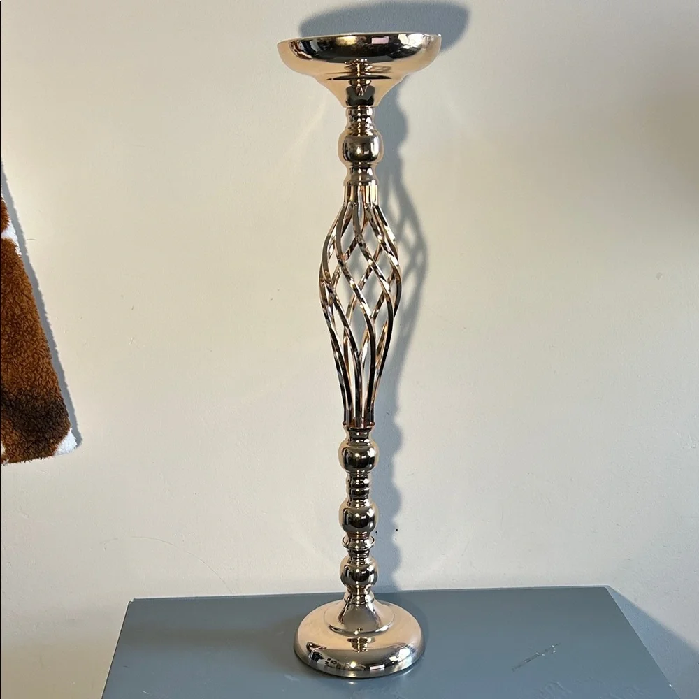 Versatile 25.5 inch Flower Arrangement Stand/Pillar Event Centerpiece